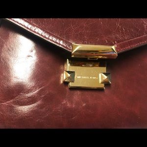 Michael kors. MD Satchel. Vogue leather Oxblood